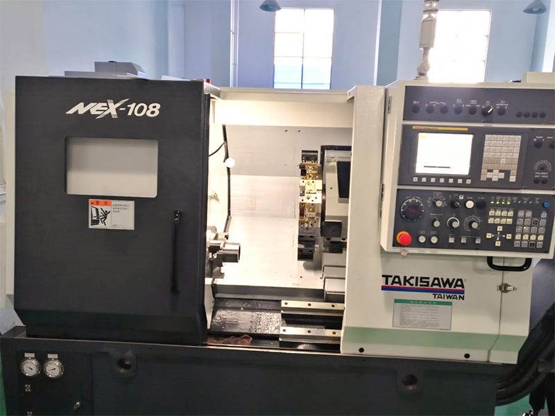 High precision CNC lathe