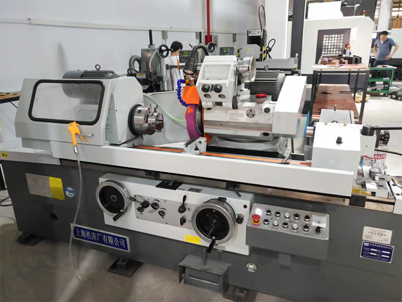 Precision internal and external cylindrical grinder